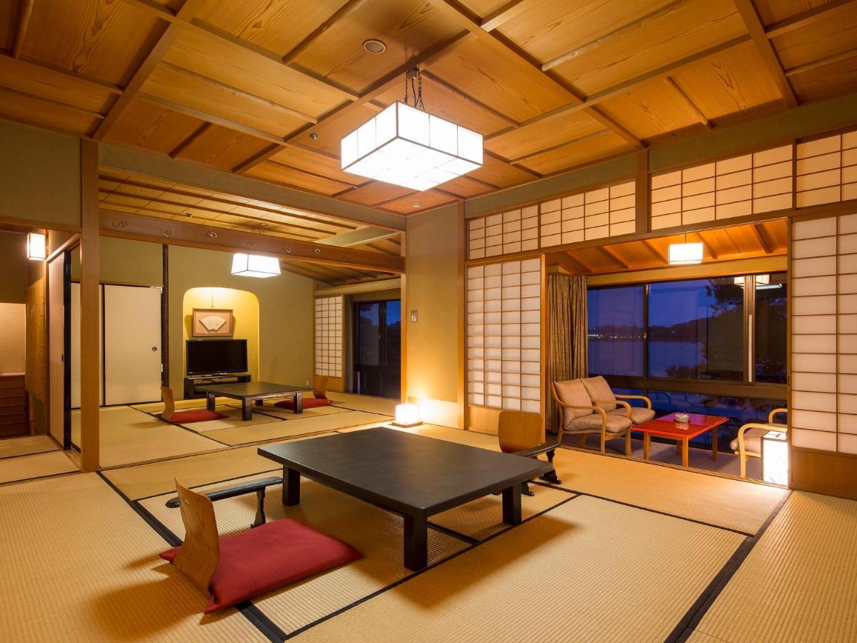 Apa Hotel & Resort Kaga Katayamazu Onsen Kasuikyo Exterior photo
