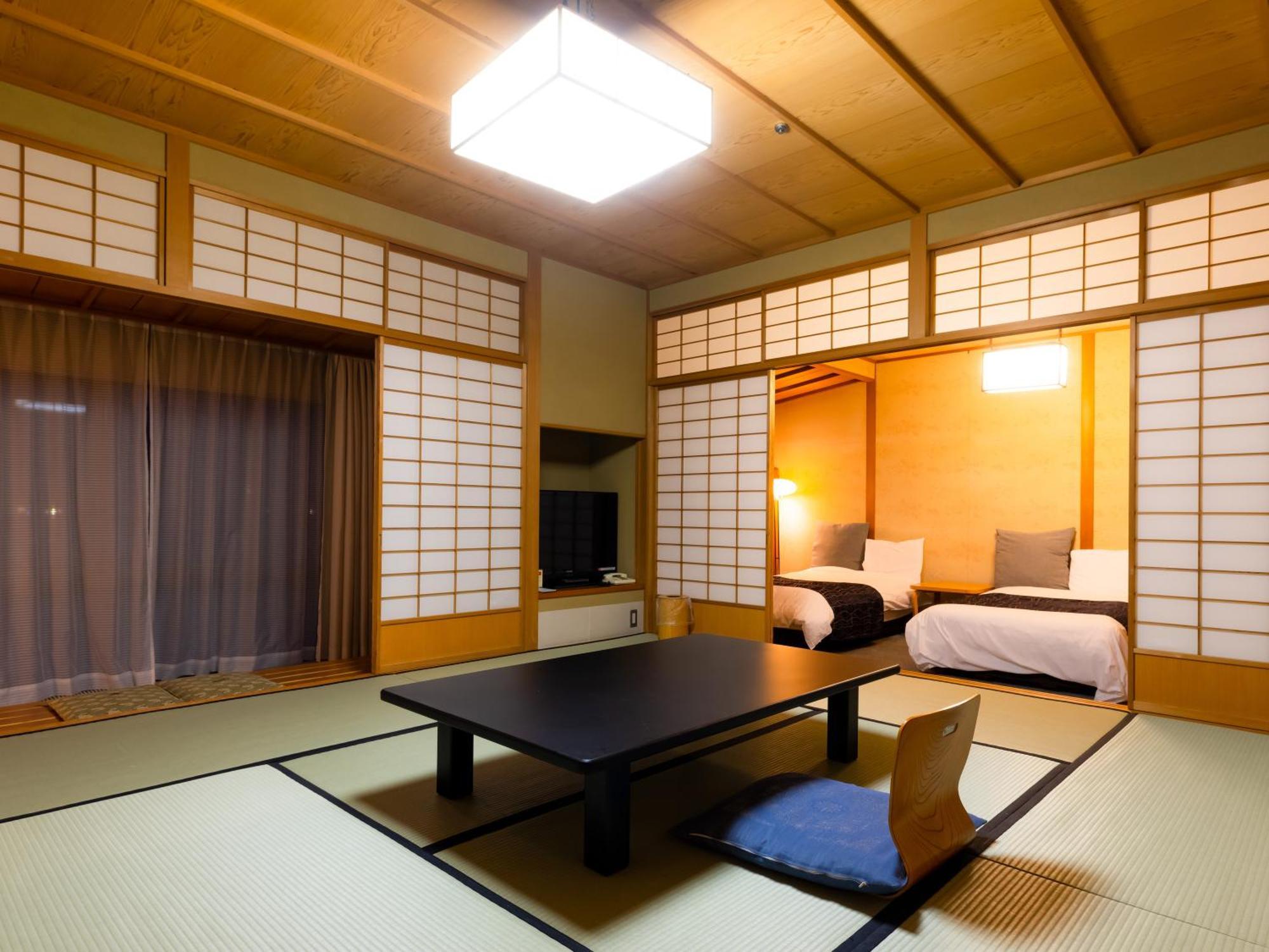 Apa Hotel & Resort Kaga Katayamazu Onsen Kasuikyo Exterior photo