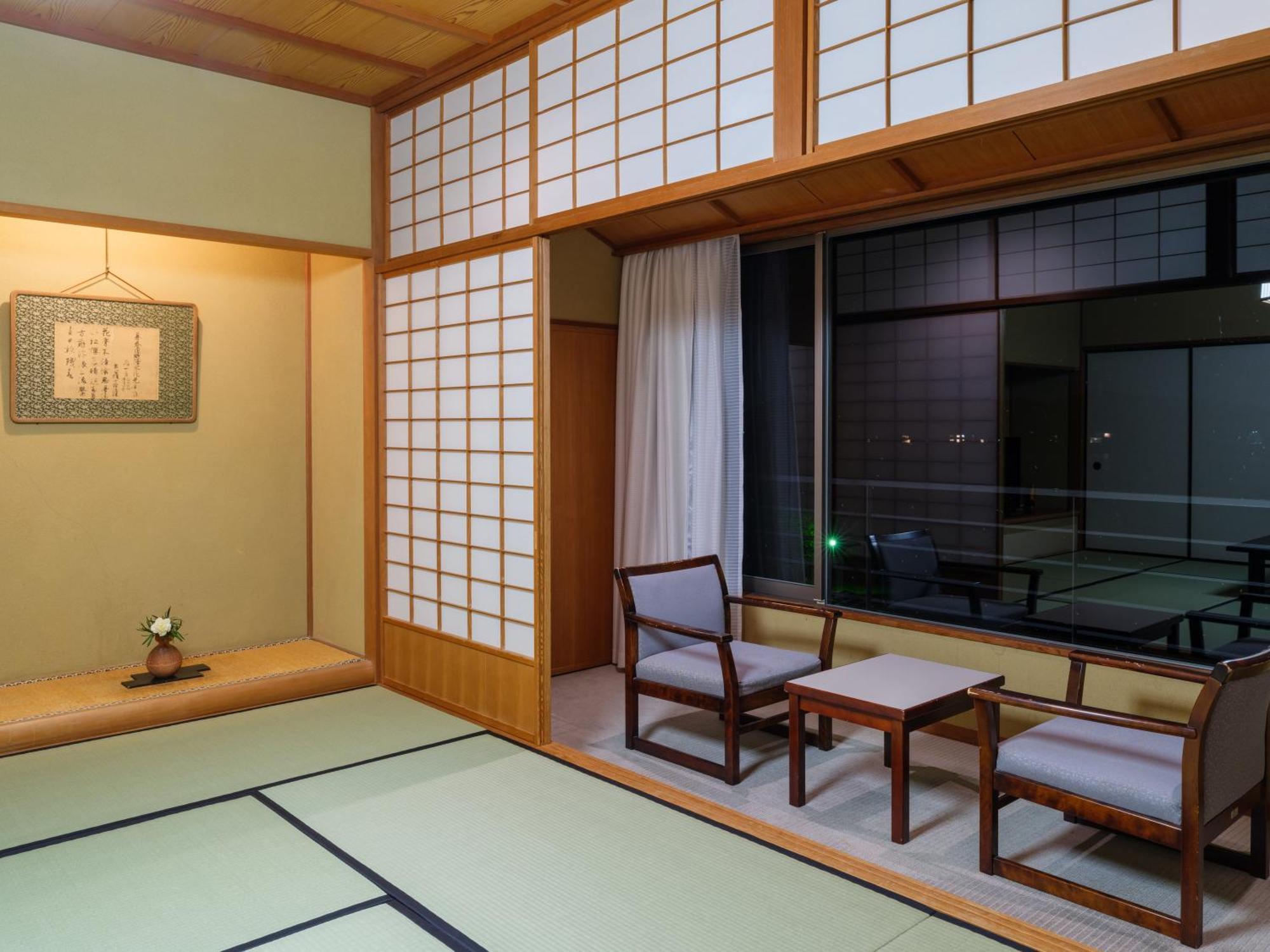 Apa Hotel & Resort Kaga Katayamazu Onsen Kasuikyo Exterior photo